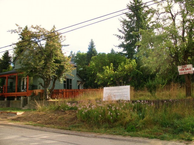 Duplex denied - fears Rossland could become the next West Vancouver