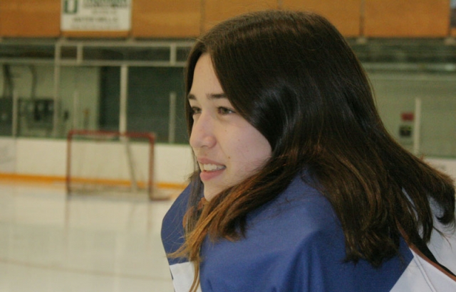 Kimberley Newell blazes own trail as goalie for the B.C. Major Midget Kootenay Ice