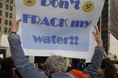 Don’t frack with our water, say majority of Canadians in new poll