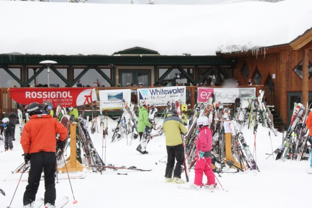 Mother Nature cooperates to make Kootenay Coldsmoke Powderfest at Whitewater a tremendous success