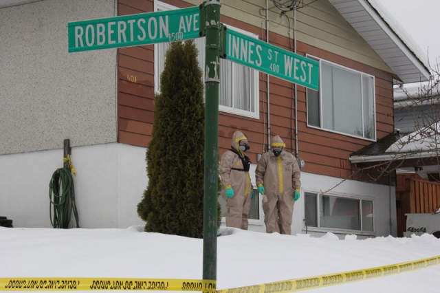 Updated: Family told by police no 'meth lab' in Rosemont house