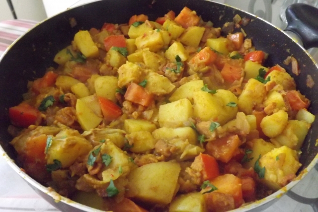 Food for thought: GDS-free bacon curry, quick homemade Garam Masala