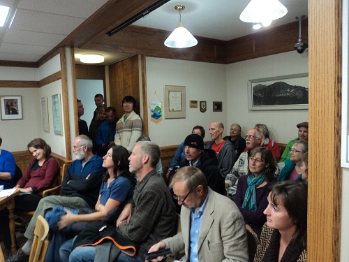 Council chambers packed as Cooke development access debated
