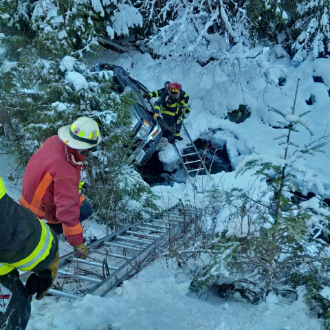 Nelson Fire crews kept busy dealing with accidents leading up to Christmas Day