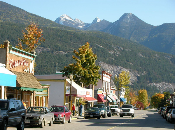 Happy Days are Here Again! Kaslo welcomes two full-time physicians 