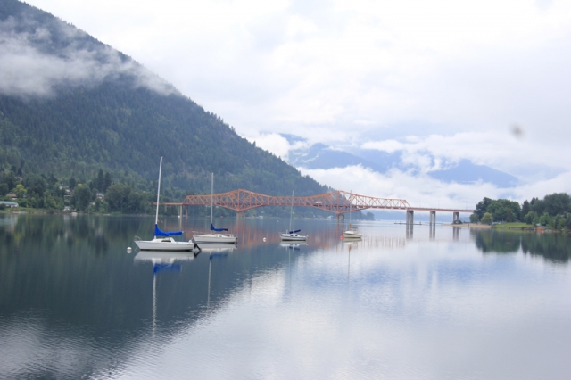 Kootenay Lake water levels peaking, but floods are unlikely if weather holds