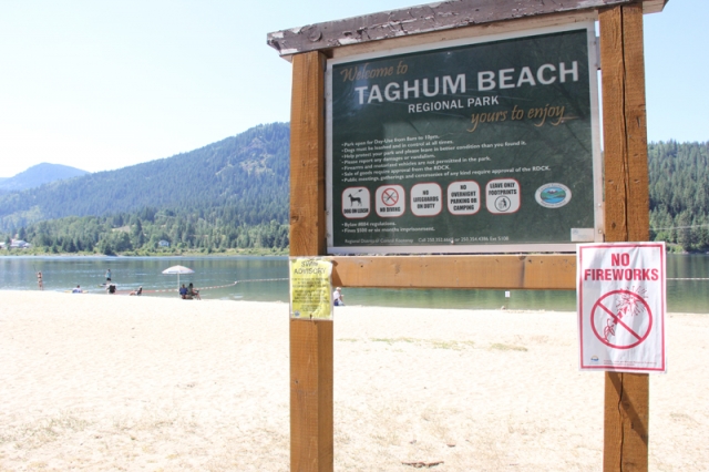 Taghum Beach bacteria come from a variety of sources, says RDCK