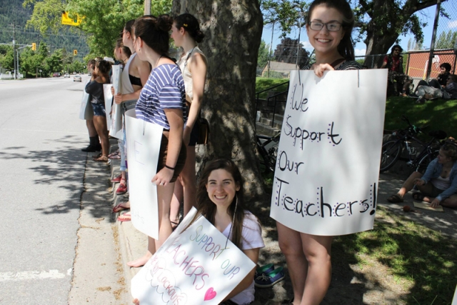 UPDATED: Tentative deal reached in BC public teachers' strike confirms mediator Vince Ready