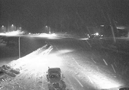 Snowfall warning prompts YRB to urge careful driving of mountain highways