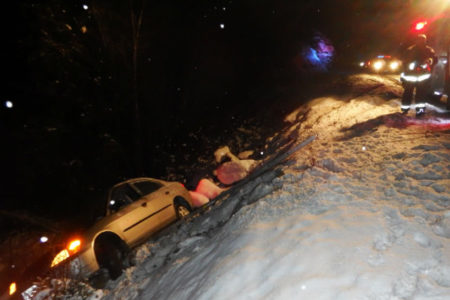 Driver escapes injury after vehicle skids off highway near Grohman Narrows Park