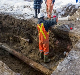 City Crews Repair Leaking Water Pipes, Rusted Valves on Spokane Street