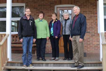 Doukhobor Cultural Association Donates to Selkirk College’s Peacekeeping Program