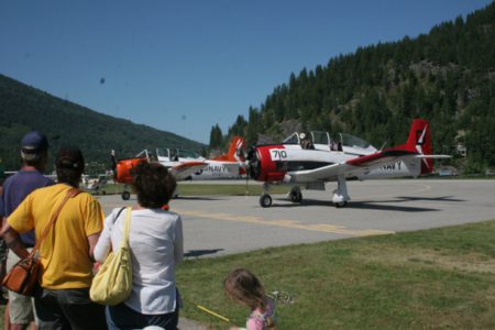 Pilot who crashed plane at Cold Lake Airshow was a frequent flyer at Nelson Flightfest