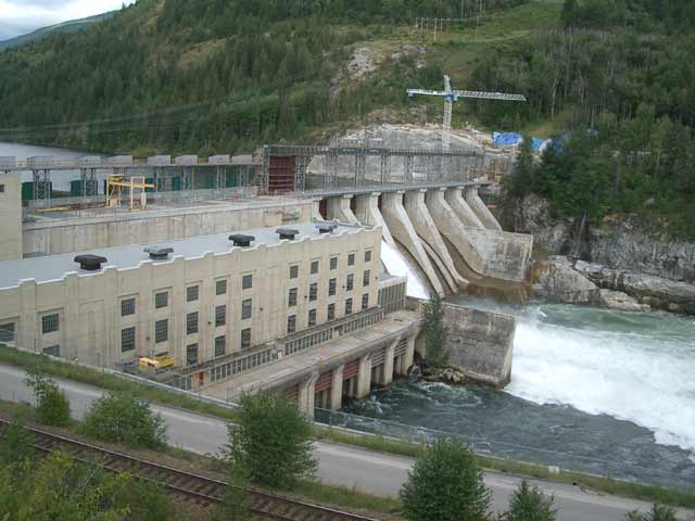 COLUMN: Pros and Cons of Hydro Power in a Warming World