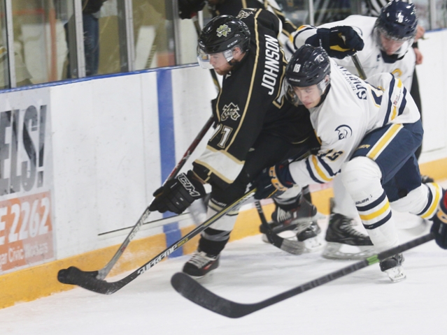 Selkirk College Saints Continue With On-Ice Lessons