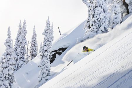 Female-only ski film showing in Rossland