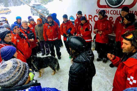 Rossland SAR brings back two overdue back-country skiers