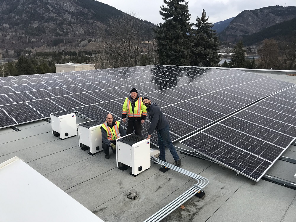 Solar Project Creates New Energy at Selkirk College