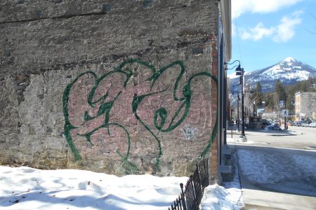 Editorial: Graffiti -- when spray-painted stuff is vandalism