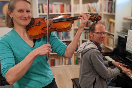 Rossland musician shines a light on local hospice with classical concert