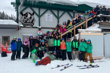 Red Mountain Ski Team hosts annual movie night at Charles Bailey Theatre to kick off season